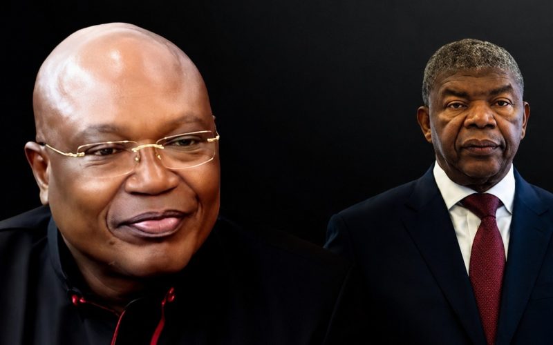 O debate em torno da recente revisão da Constituição da República de Angola (CRA) ganhou uma nova e contundente perspetiva jurídica. O prestigiado advogado e jurista Sérgio Raimundo quebrou o silêncio para alertar a sociedade civil sobre os perigos ocultos na nova redação do n.º 1 do artigo 132.º da lei fundamental, introduzida pela reforma pontual de 2021. A polémica foi originalmente levantada pelo jornalista José Gama. Contudo, Sérgio Raimundo veio agora a público, através do programa “Conversas Essenciais” da Rádio Essencial, validar e reforçar a preocupação com argumentos jurídicos próprios. O jurista admitiu publicamente que a alteração passou inicialmente despercebida por grande parte da classe jurídica nacional. Uma "Norma-Problema" com Intenções OcultasPara Sérgio Raimundo, a formulação final do n.º 1 do artigo 132.º não foi inserida de forma inocente no ordenamento jurídico. O causídico classifica o preceito como uma "norma-problema" que, se interpretada de forma isolada, pode abrir precedentes perigosos. "Devemos continuar a refletir e a debater profundamente o tema em tela, para melhor determinarmos o que fazer imediatamente, no sentido de evitarmos surpresas, no futuro próximo, de interpretações que possam legitimar um terceiro mandato de quem quer que seja", alertou o jurista. Raimundo defende que a norma deve ser dissecada com base em critérios estritamente científicos — atendendo aos elementos gramaticais e teleológicos — e nunca com base em paixões ou emoções políticas. Contra a Perpetuação no PoderO jurista fez questão de demarcar a sua posição, sublinhando que não apoia a extensão de mandatos presidenciais ou de lideranças partidárias. Apontou ainda que a alteração de estatutos e constituições para a perpetuação no poder é um artifício que infelizmente abunda no continente africano. O posicionamento de Sérgio Raimundo surge como um apelo patriótico em defesa do princípio da unidade e harmonia da ordem jurídico-constitucional, com o objetivo único de salvaguardar o projeto de construção de um Estado de direito e democrático em Angola.