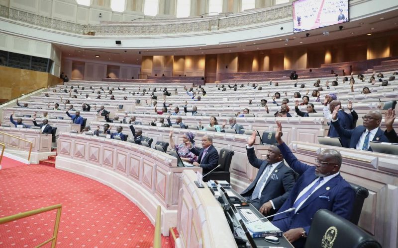 Parlamento desmente novo aumento salarial para deputados e esclarece atualizações na Função Pública
