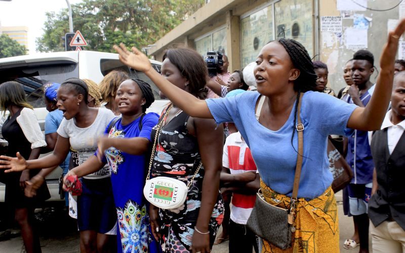 Luanda: Repressão policial contra mulheres vulneráveis gera revolta e críticas aos direitos humanos em Angola