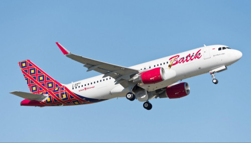 A Batik Air se pronuncia após bateria externa pegar fogo em cabine no voo Makassar-Jacarta.