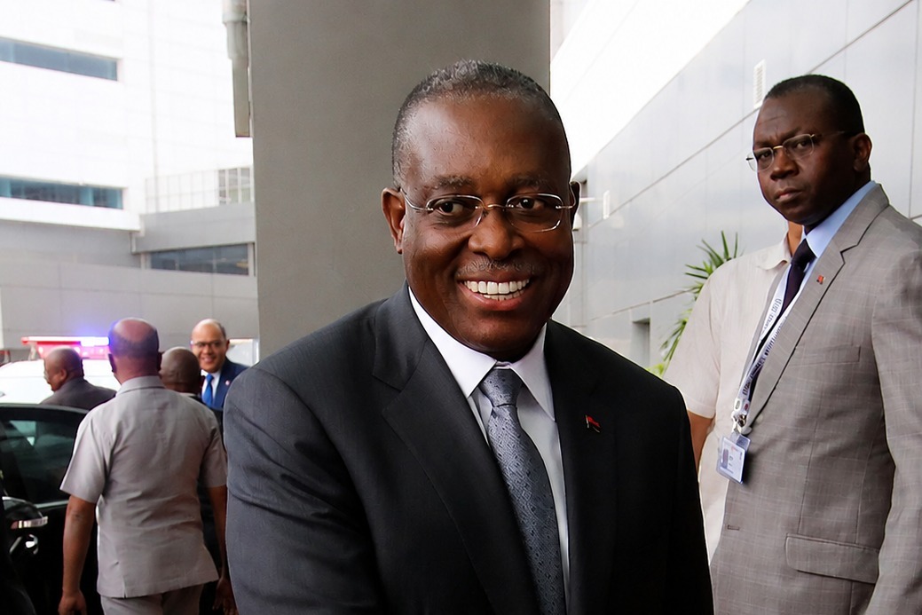 MANUEL VICENTE REGRESSA A LUANDA SOB DISCRIÇÃO RIGOROSA E BLINDAGEM JURÍDICA