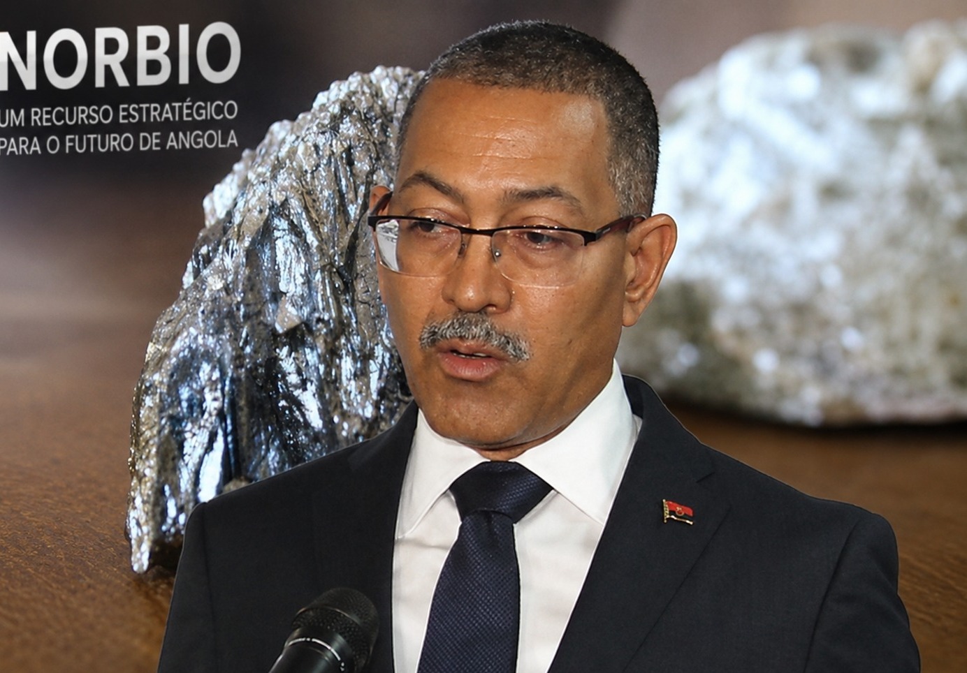 MinistroDiamantino Pedro Azevedo coloca empresa do sobrinho no negócio do Nióbio