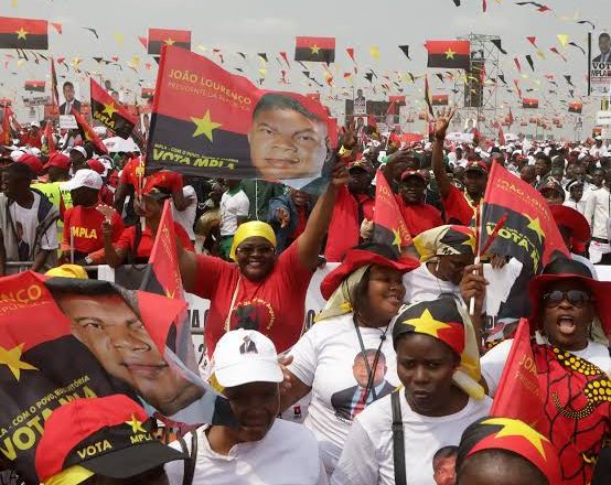 Disputa no MPLA: Quem vai claudicar?