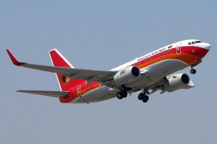 TAAG prepara venda do Boing 737 a companhia cabo-verdiana – Valor Económico